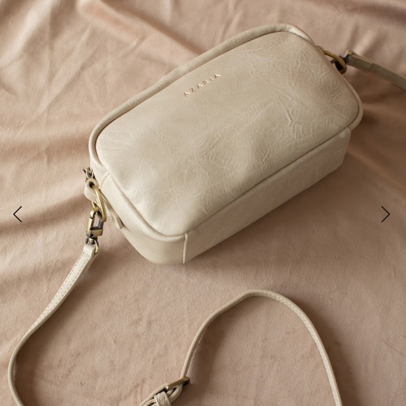 Azaria Mini Camera Bag - Picture 5 of 7